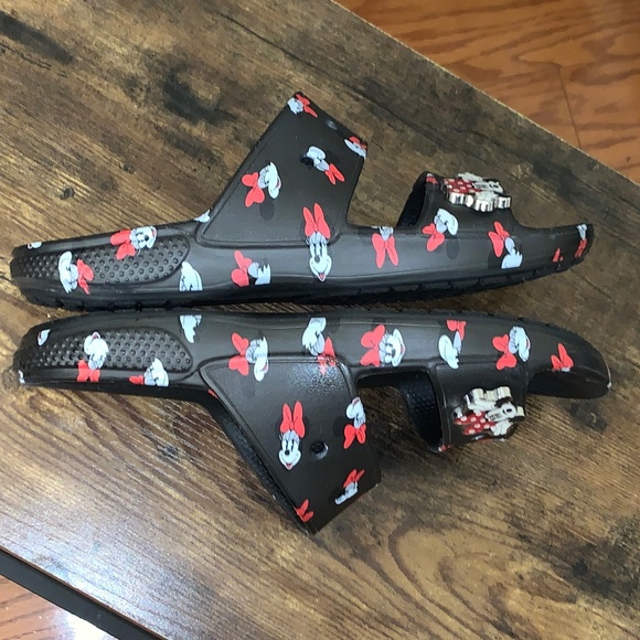 Disneyland Resort Exclusive Minnie Mouse Crocs Sandals - Size 9 Woman's - Picture 8 of 11